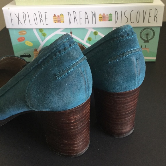 Retro heel Blue Suede Shoes! Hush Puppies - Picture 4 of 6